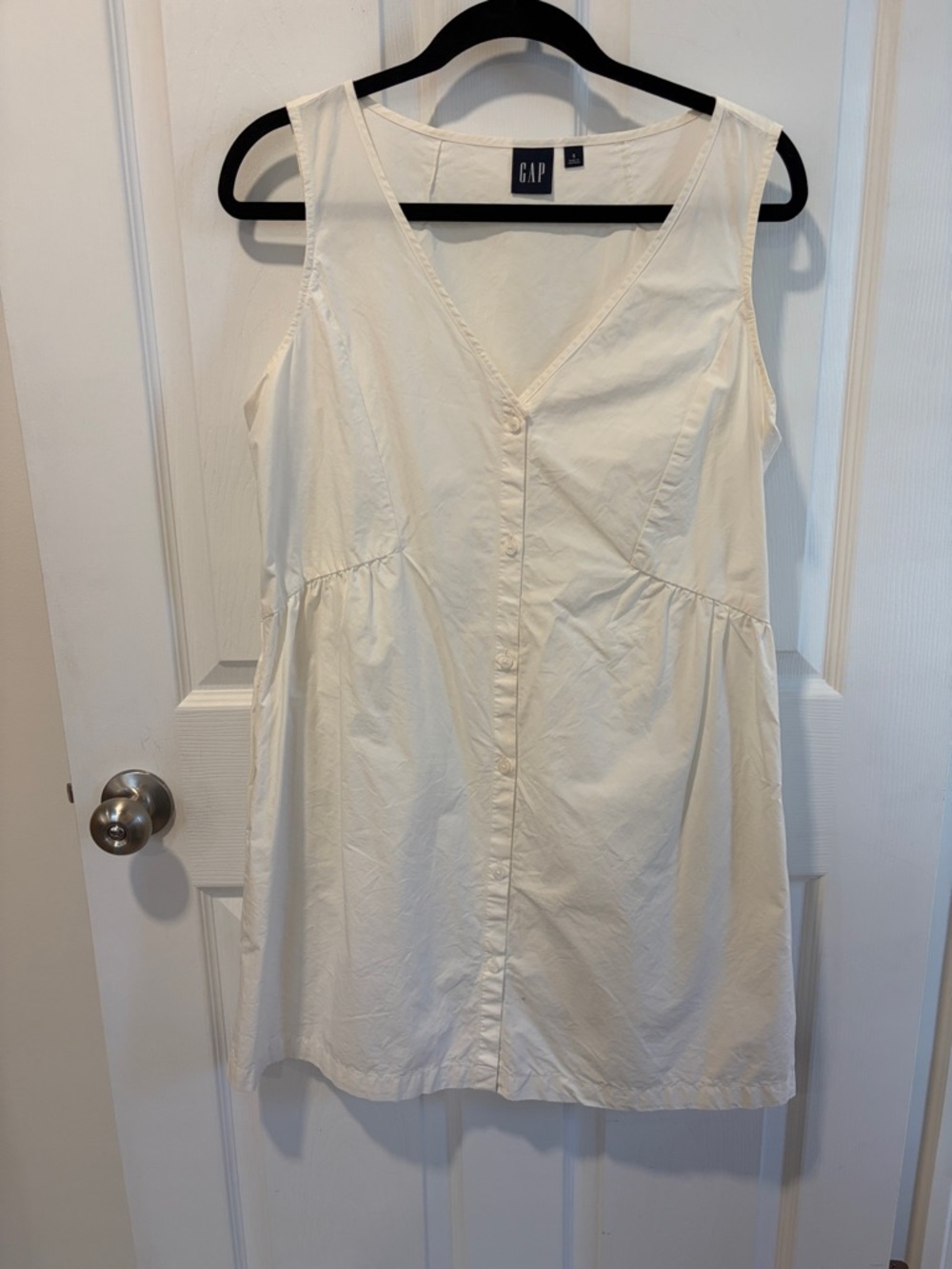 Gap size small- white smock dress